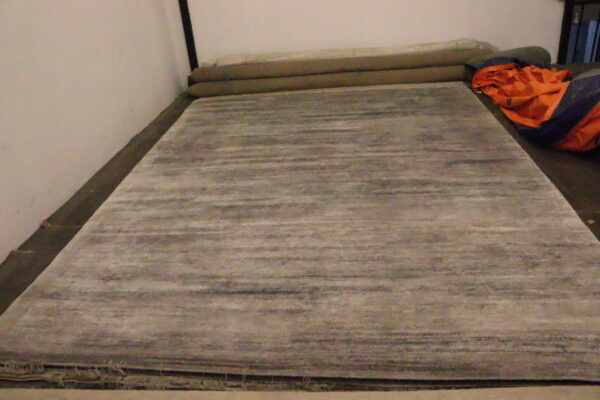 80 K.N. Banana Carpet